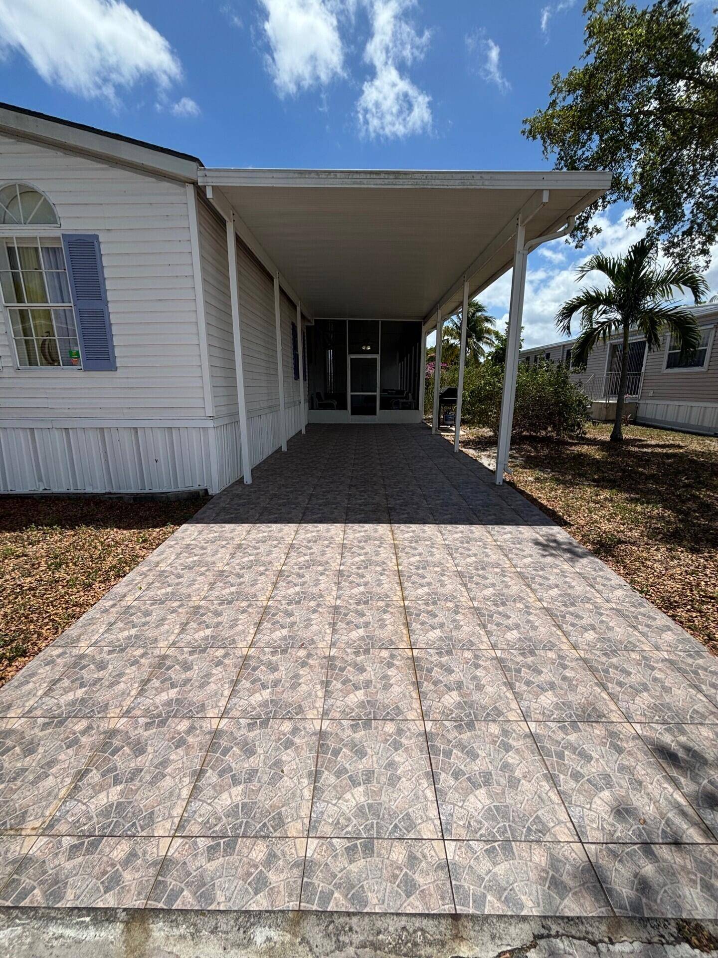 Pompano Beach, FL 33064,116 NW 50th Ct, Lot 205 CT