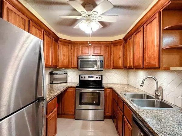 Palm Beach Shores, FL 33404,125 S Ocean AVE 207