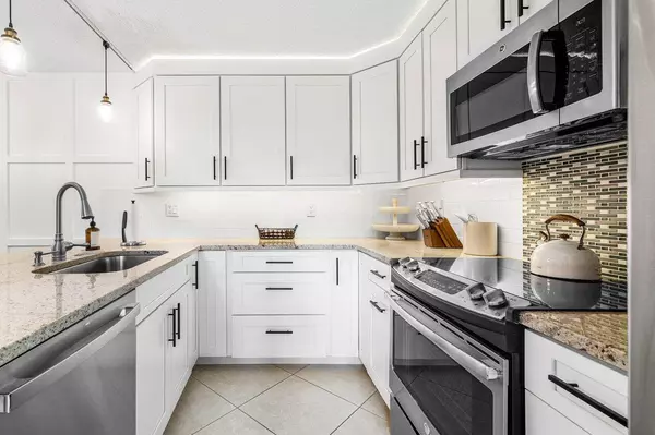 Jupiter, FL 33477,2428 24th CT