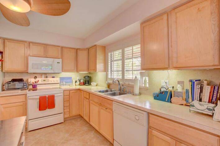 Boynton Beach, FL 33436,4728 Finchwood RD B