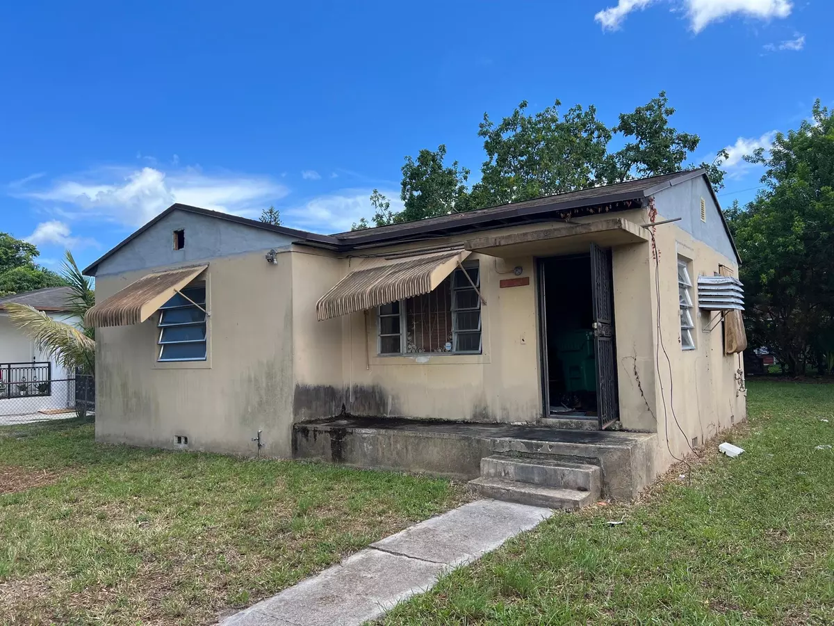 Miami, FL 33147,2960 NW 67th ST