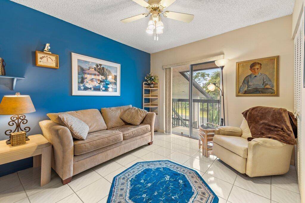Delray Beach, FL 33484,13465 E Fishtail Palm CT E