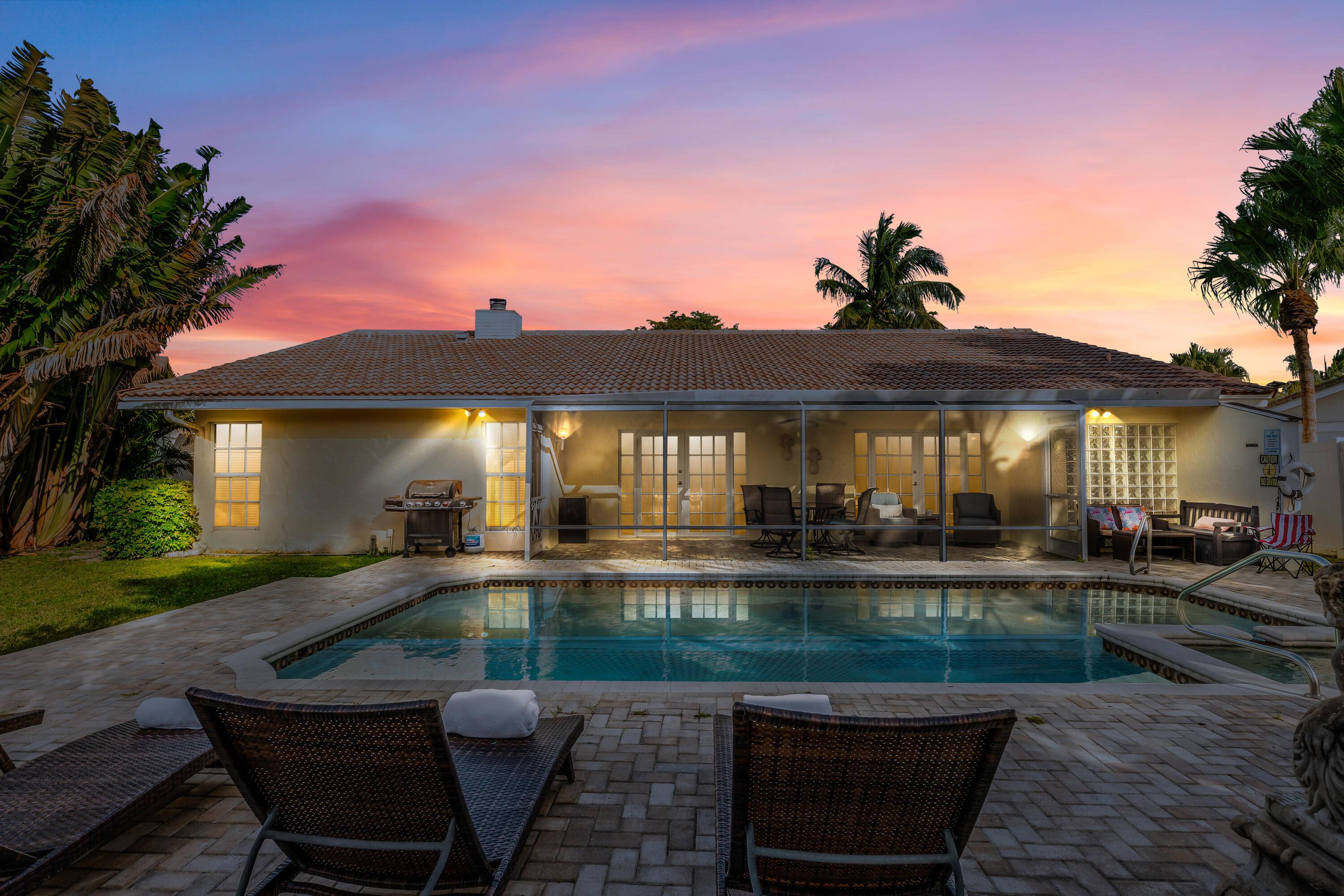 7049 San Salvador DR, Boca Raton, FL 33433