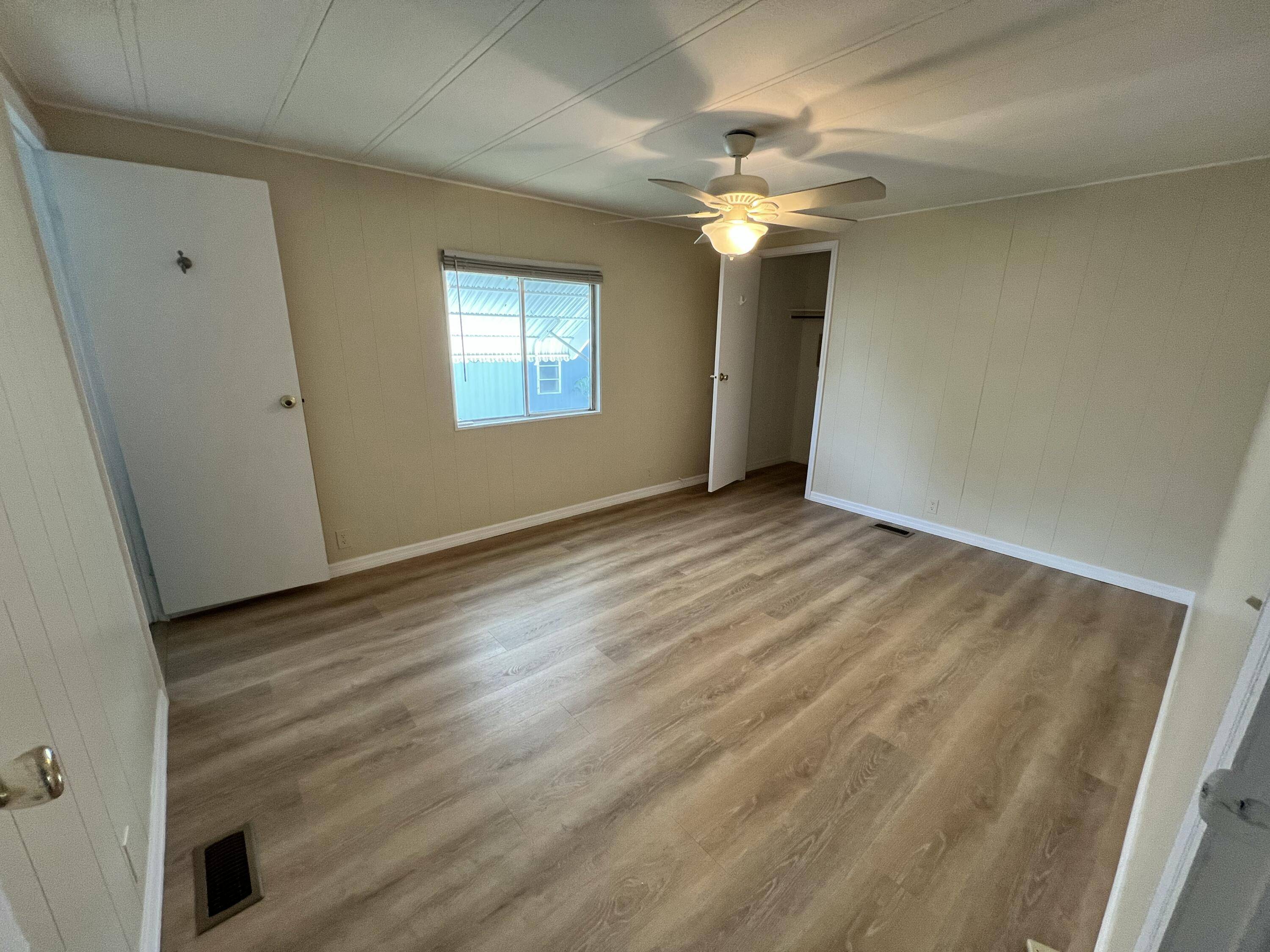 Barefoot Bay, FL 32976,1005 Thrush CIR