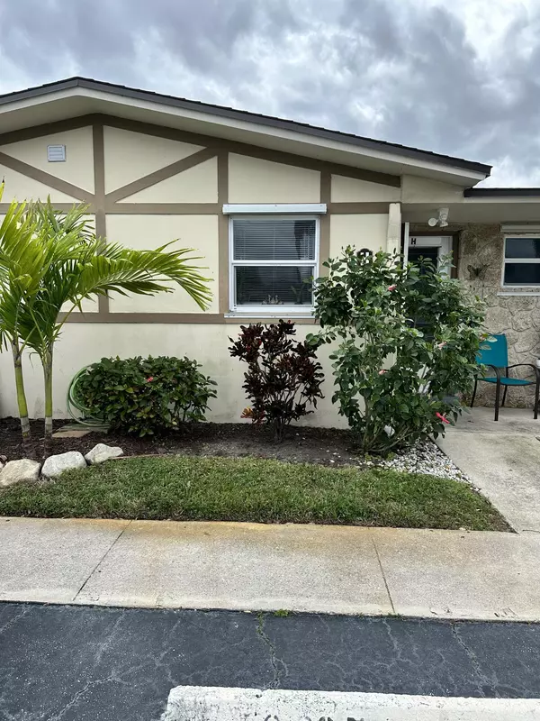 2847 W Ashley DR H, West Palm Beach, FL 33415