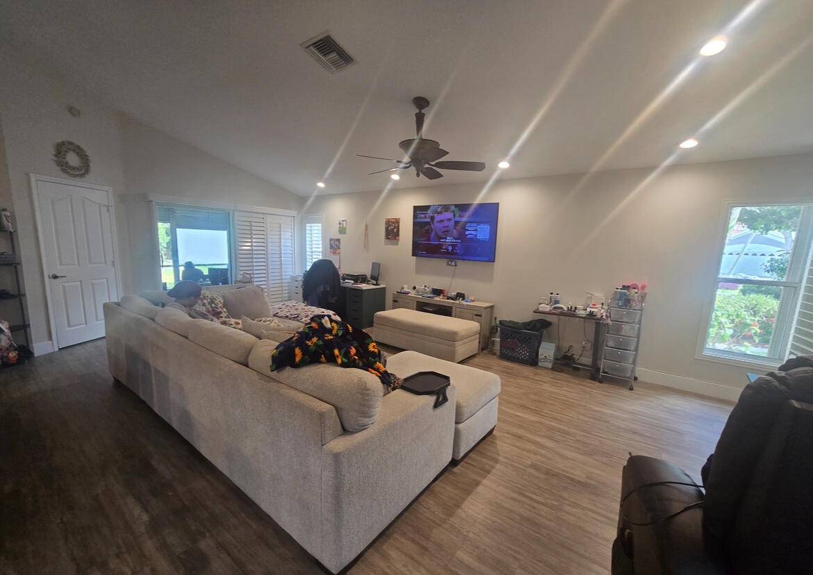 Greenacres, FL 33413,165 Harbor CIR