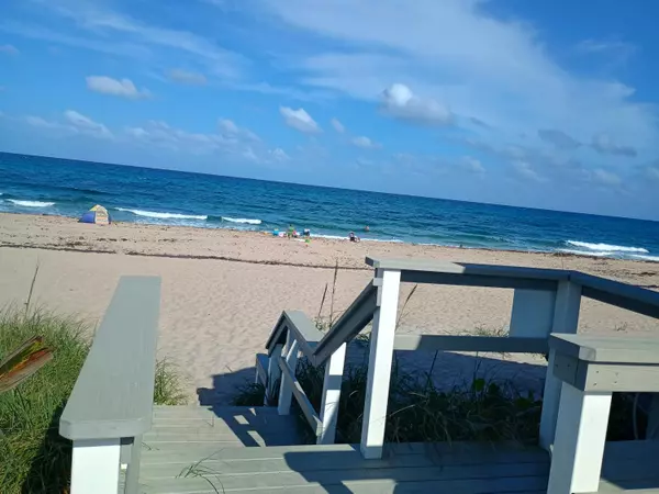 Ocean Ridge, FL 33435,5505 N Ocean BLVD 4-105