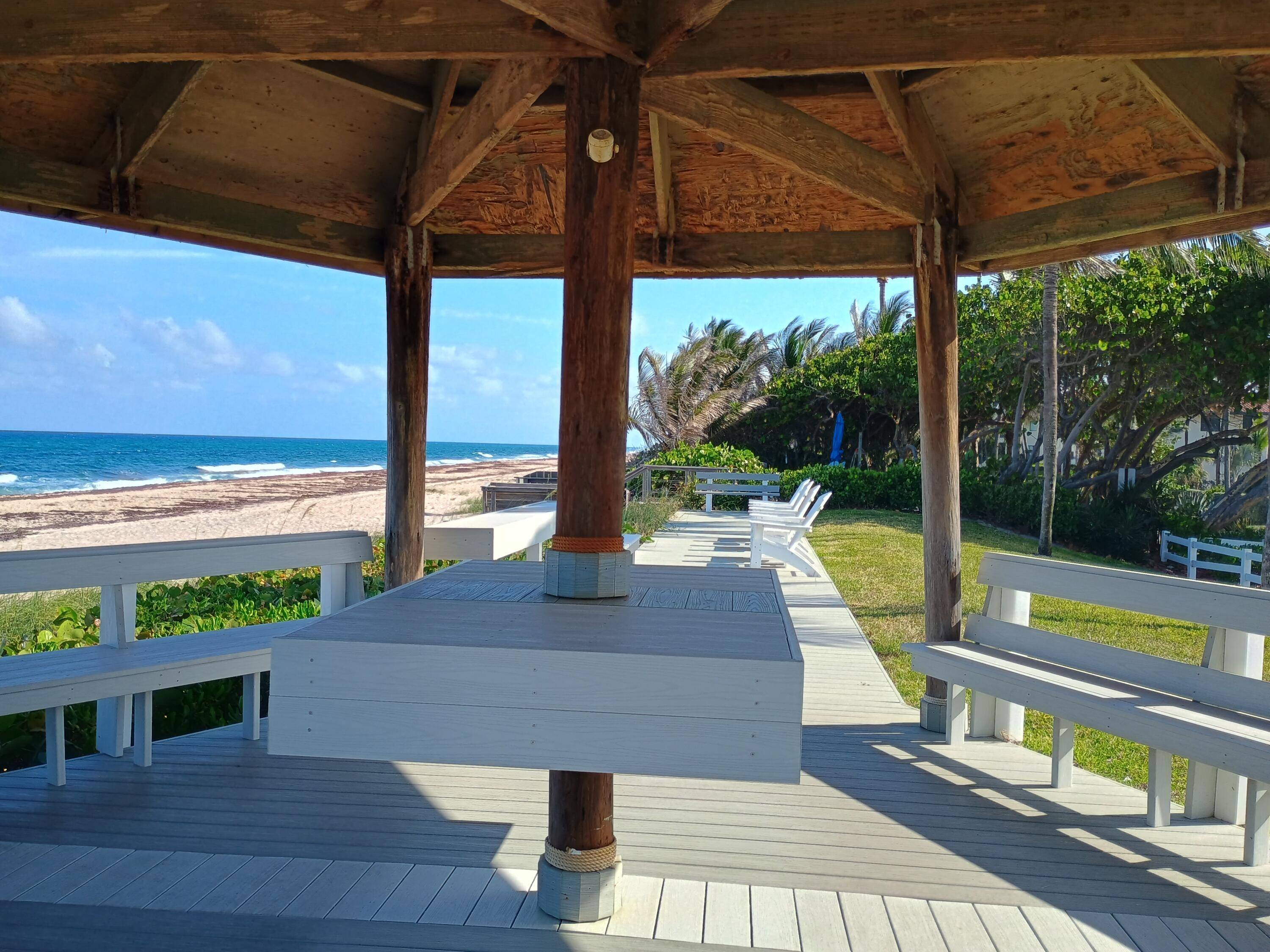 Ocean Ridge, FL 33435,5505 Ocean BLVD 4-105