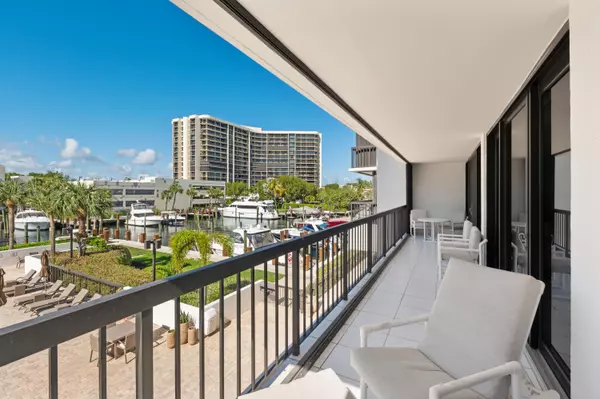 Highland Beach, FL 33487,4748 S Ocean BLVD 206
