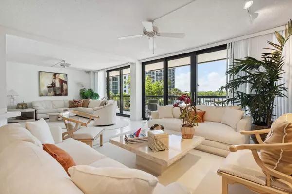 Highland Beach, FL 33487,4748 S Ocean BLVD 206