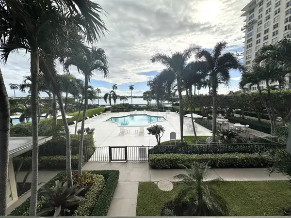 1801 S Flagler DR 211, West Palm Beach, FL 33401