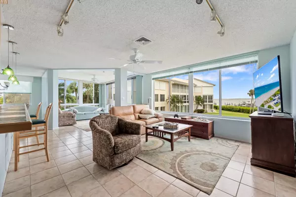 Stuart, FL 34996,2370 NE Ocean BLVD C201