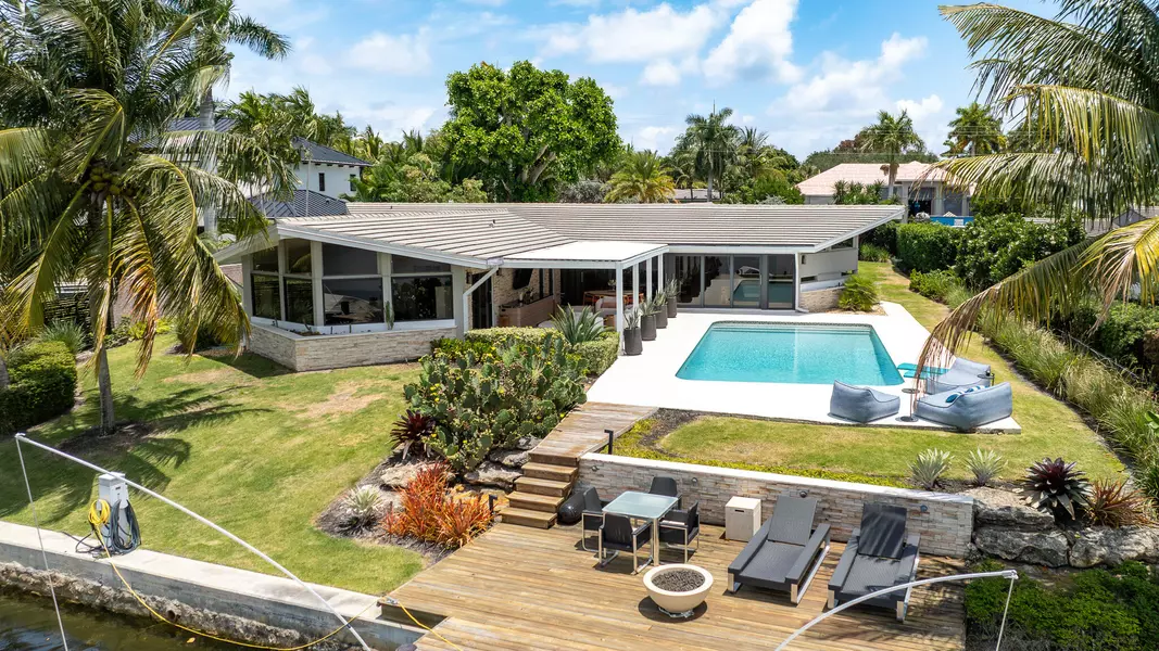 1425 Middle River DR, Fort Lauderdale, FL 33304