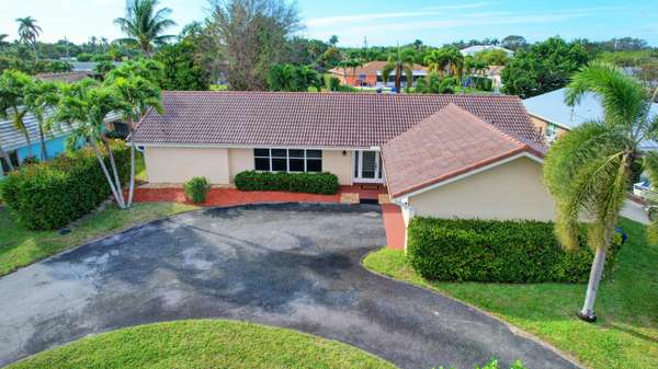 1753 W Terrace DR, Lake Worth Beach, FL 33460