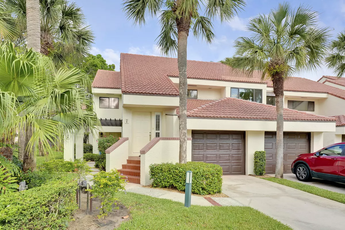 Juno Beach, FL 33408,101 Sea Oats DR E