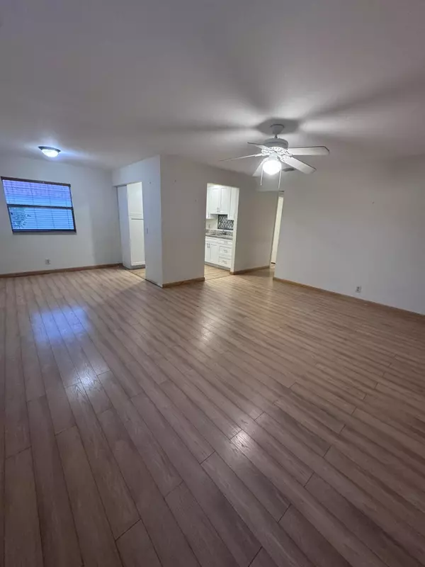 Delray Beach, FL 33446,253 Seville K