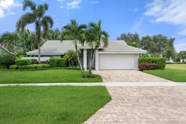 13741 Sheffield ST, Wellington, FL 33414