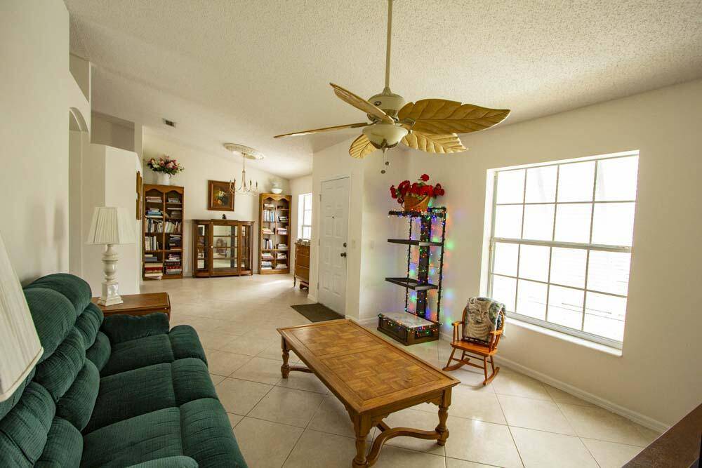 Port Saint Lucie, FL 34983,1019 SE Euclid LN