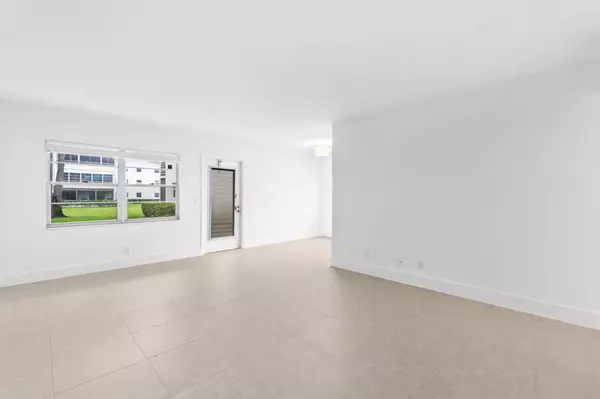 Boca Raton, FL 33434,556 Mansfield N