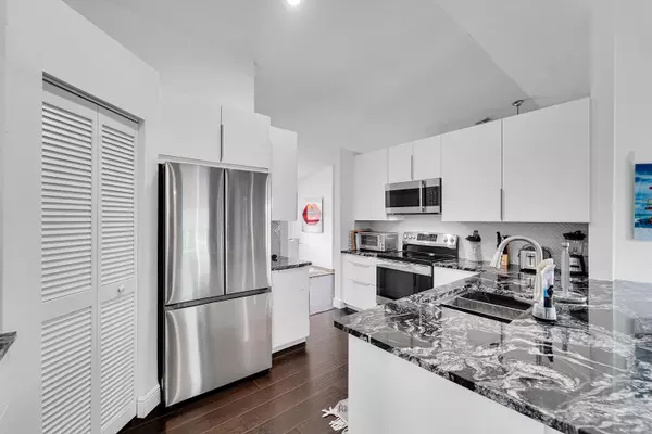 Delray Beach, FL 33445,945 Sunflower AVE