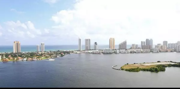 Aventura, FL 33180,3370 NE Hidden Bay DR 2610
