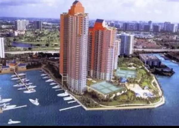 Aventura, FL 33180,3370 NE Hidden Bay DR 2610
