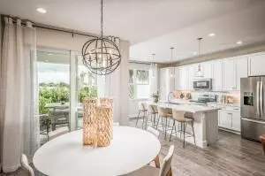 Deerfield Beach, FL 33442,539 Parsons WAY