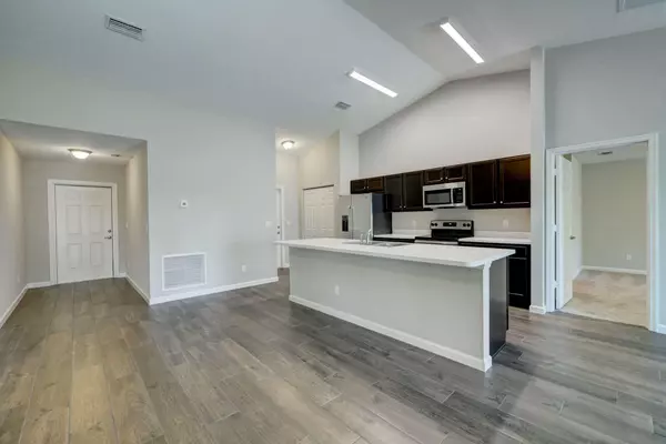Port Saint Lucie, FL 34953,2457 SW Chestnut LN