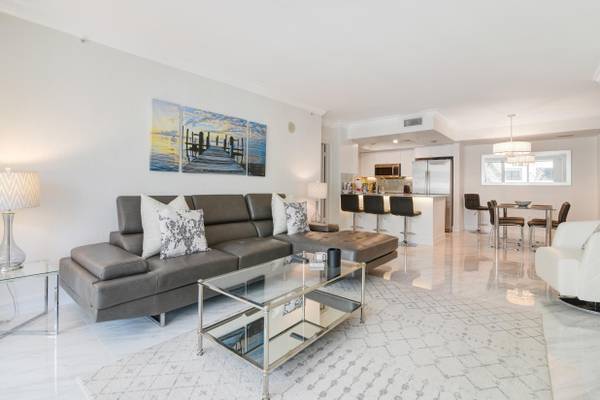 99 SE Mizner BLVD 333, Boca Raton, FL 33432
