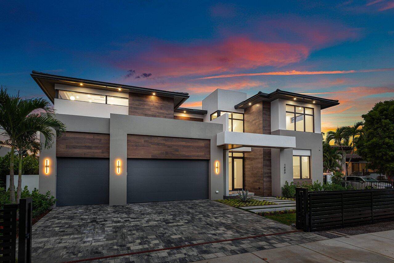 Boca Raton, FL 33432,1445 NE 5th AVE