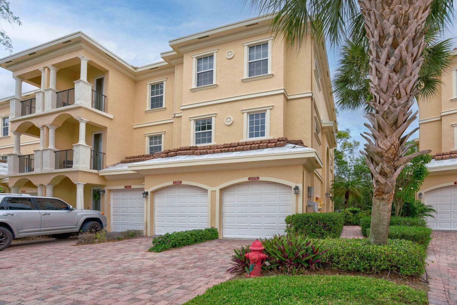12759 SE Old Cypress DR, Hobe Sound, FL 33455