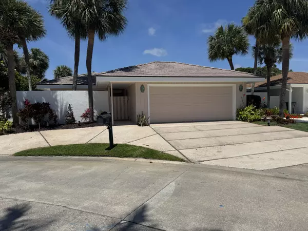 17020 Bay ST, Jupiter, FL 33477