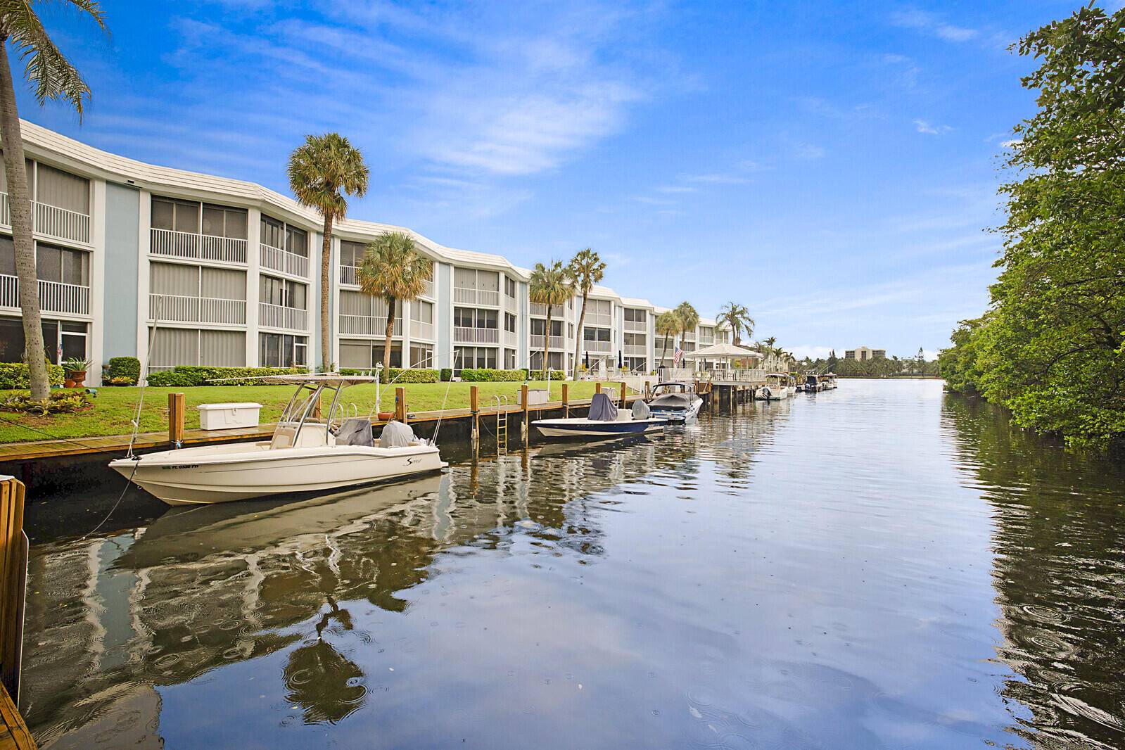 Boca Raton, FL 33431,700 NE Harbour TER 2310