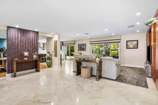 Boca Raton, FL 33486,1935 SW 7th CT