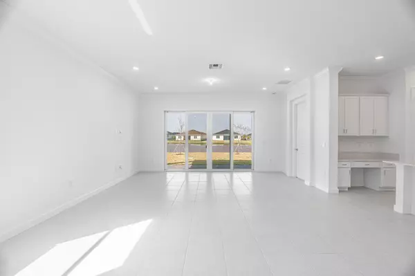 Port Saint Lucie, FL 34984,13885 SE Riversway ST