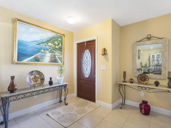 Greenacres, FL 33463,6345 Tall Cypress CIR