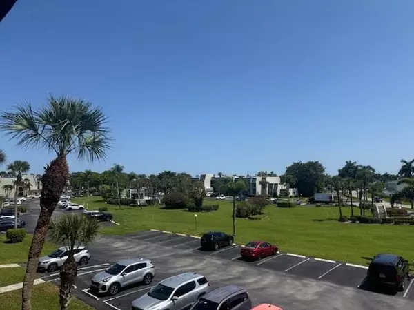 Lake Worth, FL 33467,4070 Tivoli CT 302