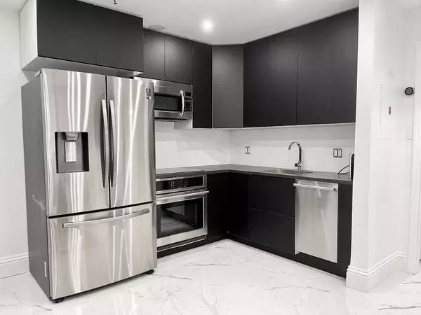 Kissimmee, FL 34747,3100 Parkway BLVD 310