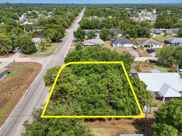 10375 79th ST, Vero Beach, FL 32967