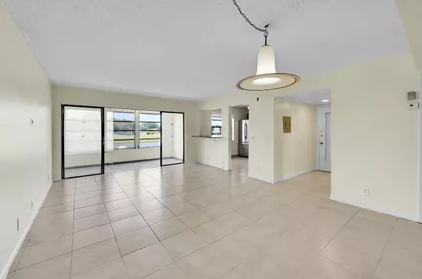 Delray Beach, FL 33484,122 Piedmont C 122