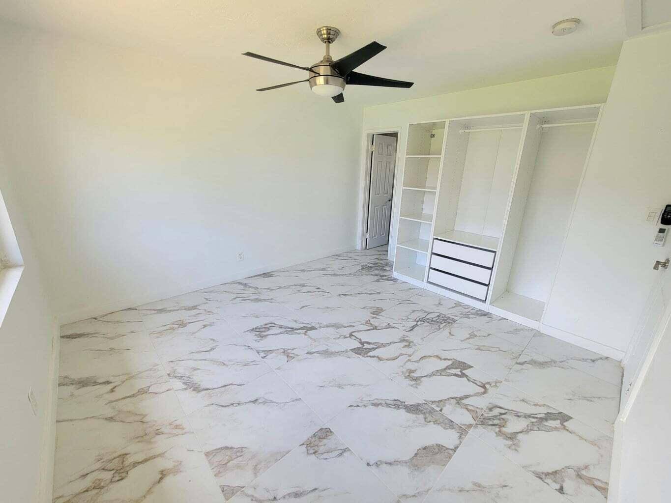 Hollywood, FL 33020,2640 Pierce Street ST 8