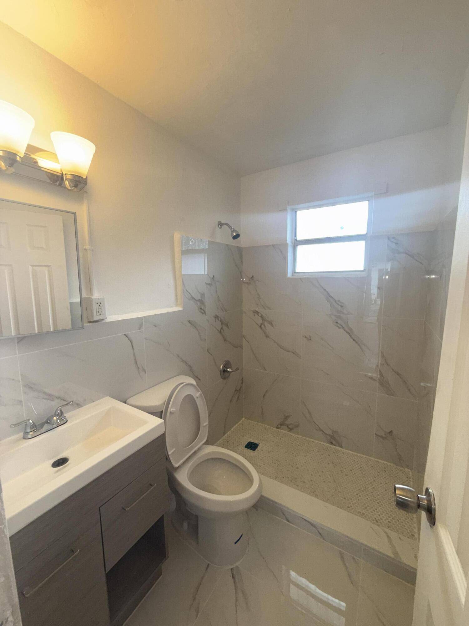 Homestead, FL 33030,1017 SW 8th ST 2