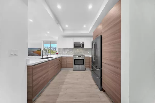 Deerfield Beach, FL 33441,51 Se 19th AVE 303