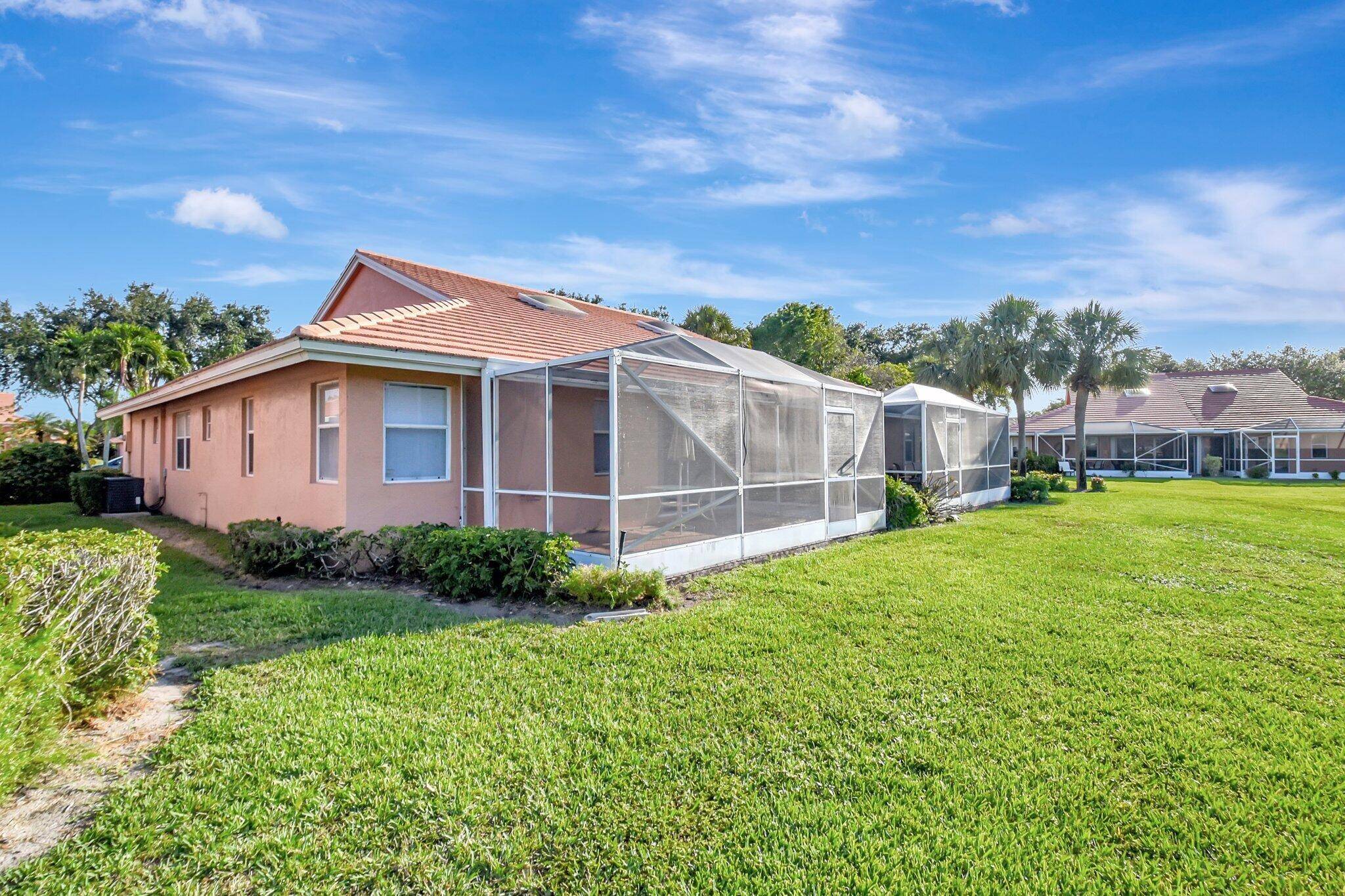 Boynton Beach, FL 33437,5707 Royal Lake CIR