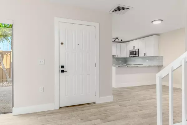 Jupiter, FL 33469,3900 County Line RD 5a