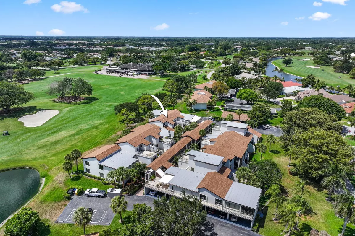 Delray Beach, FL 33445,730 Greensward CT 203 J