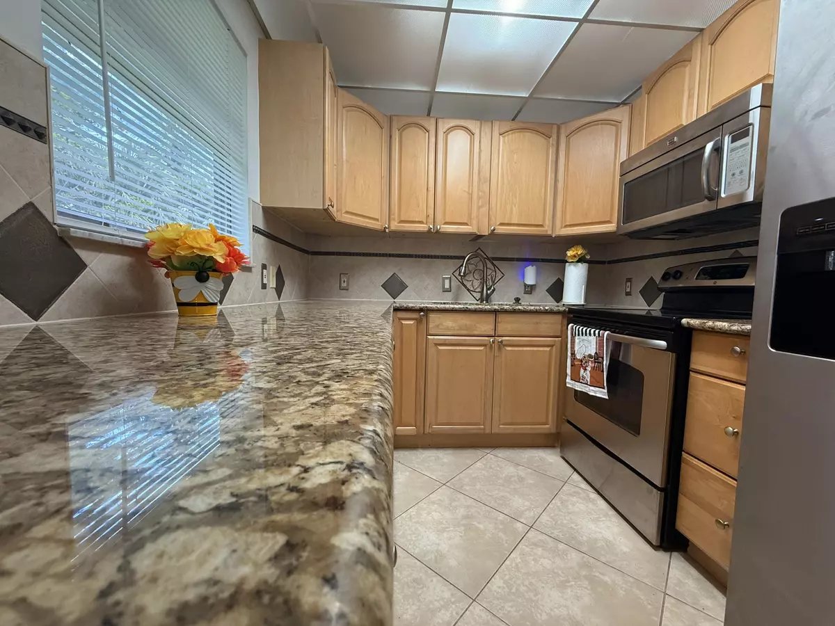 Delray Beach, FL 33446,240 Brittany E