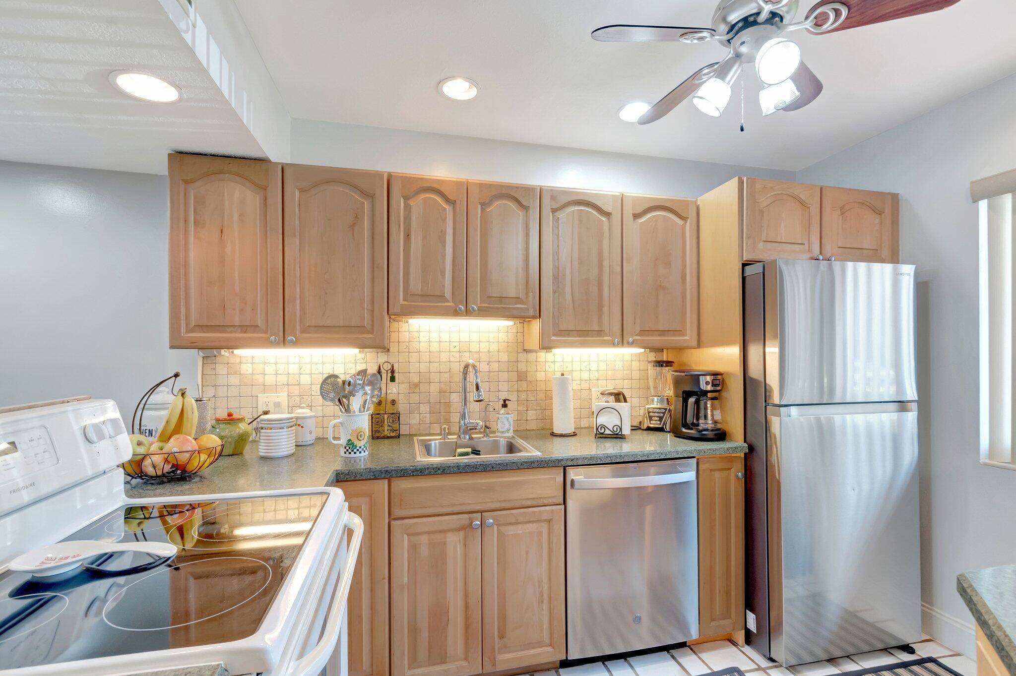 Lake Worth, FL 33467,4236 D Este CT 107