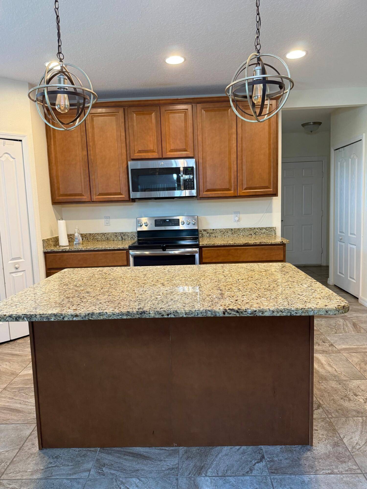 Port Saint Lucie, FL 34953,2313 SW Neal RD