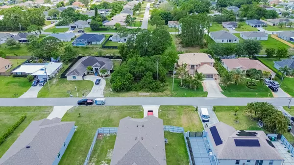 Port Saint Lucie, FL 34953,1458 SW Hackensack AVE